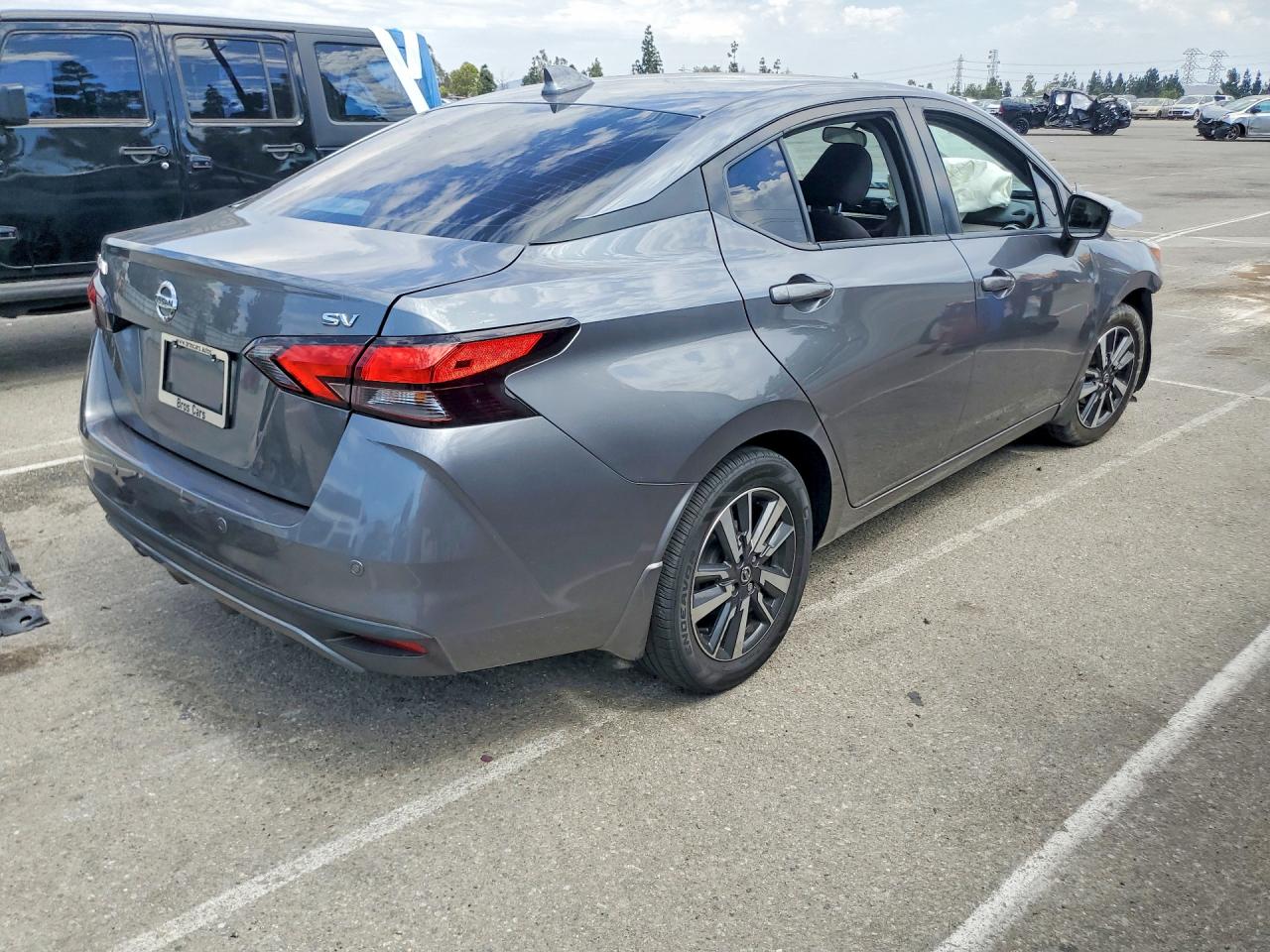 2021 NISSAN VERSA SV — снимка 3