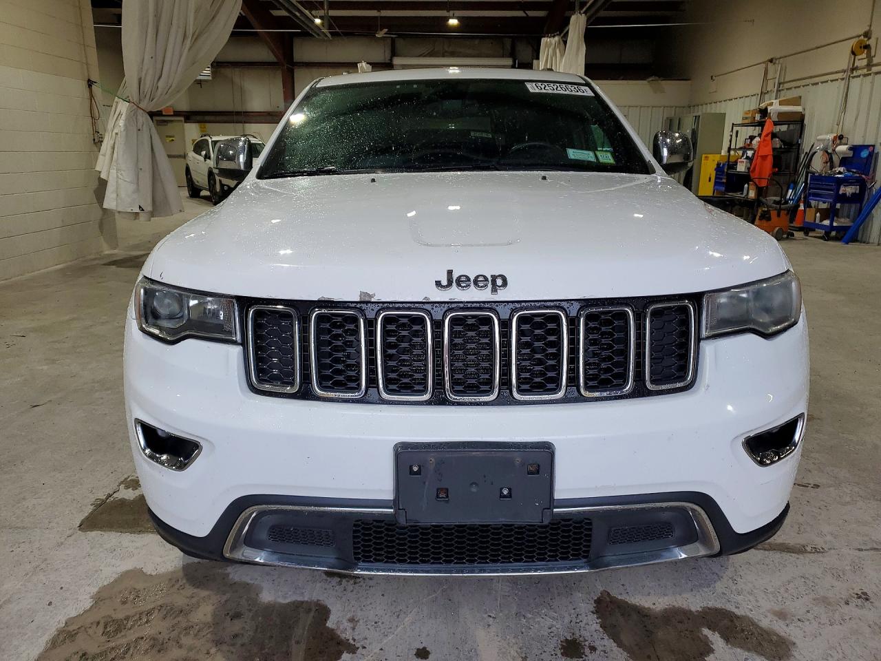 2017 JEEP GRAND CHEROKEE LIMITED — снимка 5