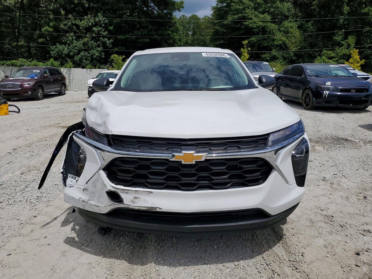 2026 CHEVROLET TRAX LS — снимка 5