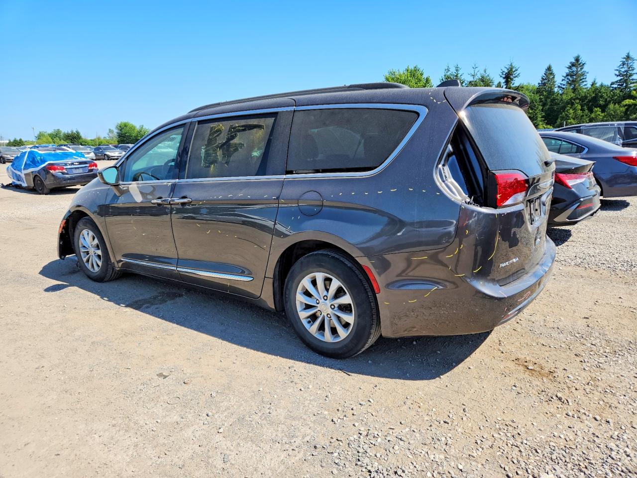 2017 CHRYSLER PACIFICA TOURING L — снимка 2