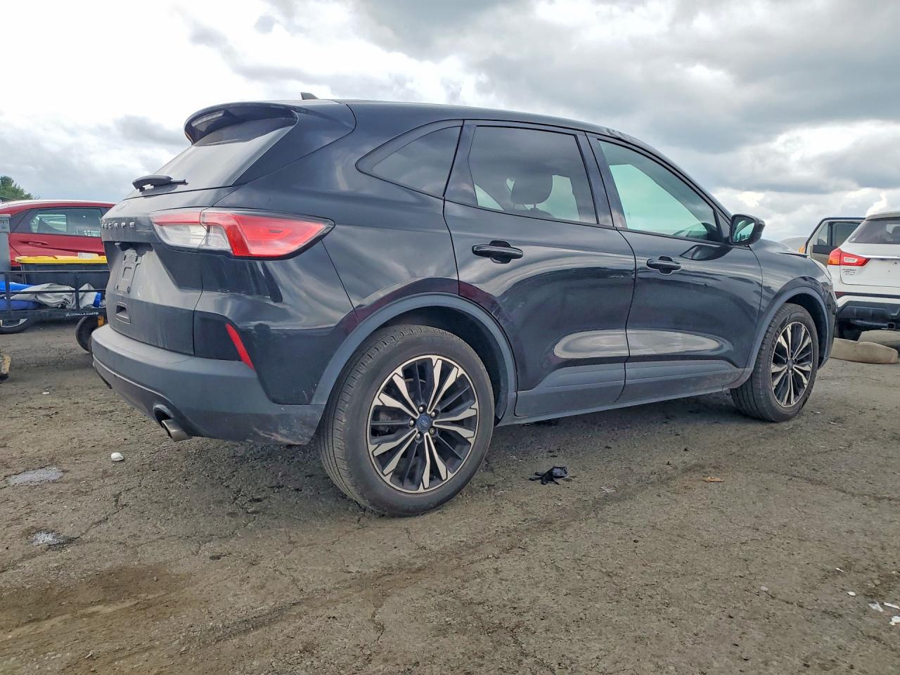 2022 FORD ESCAPE SE — снимка 3