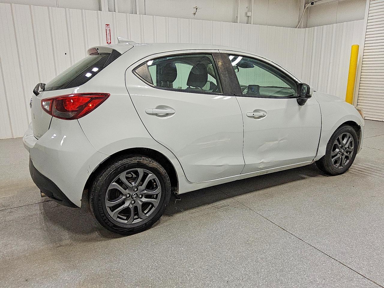 2020 TOYOTA YARIS HATCHBACK LE — снимка 3