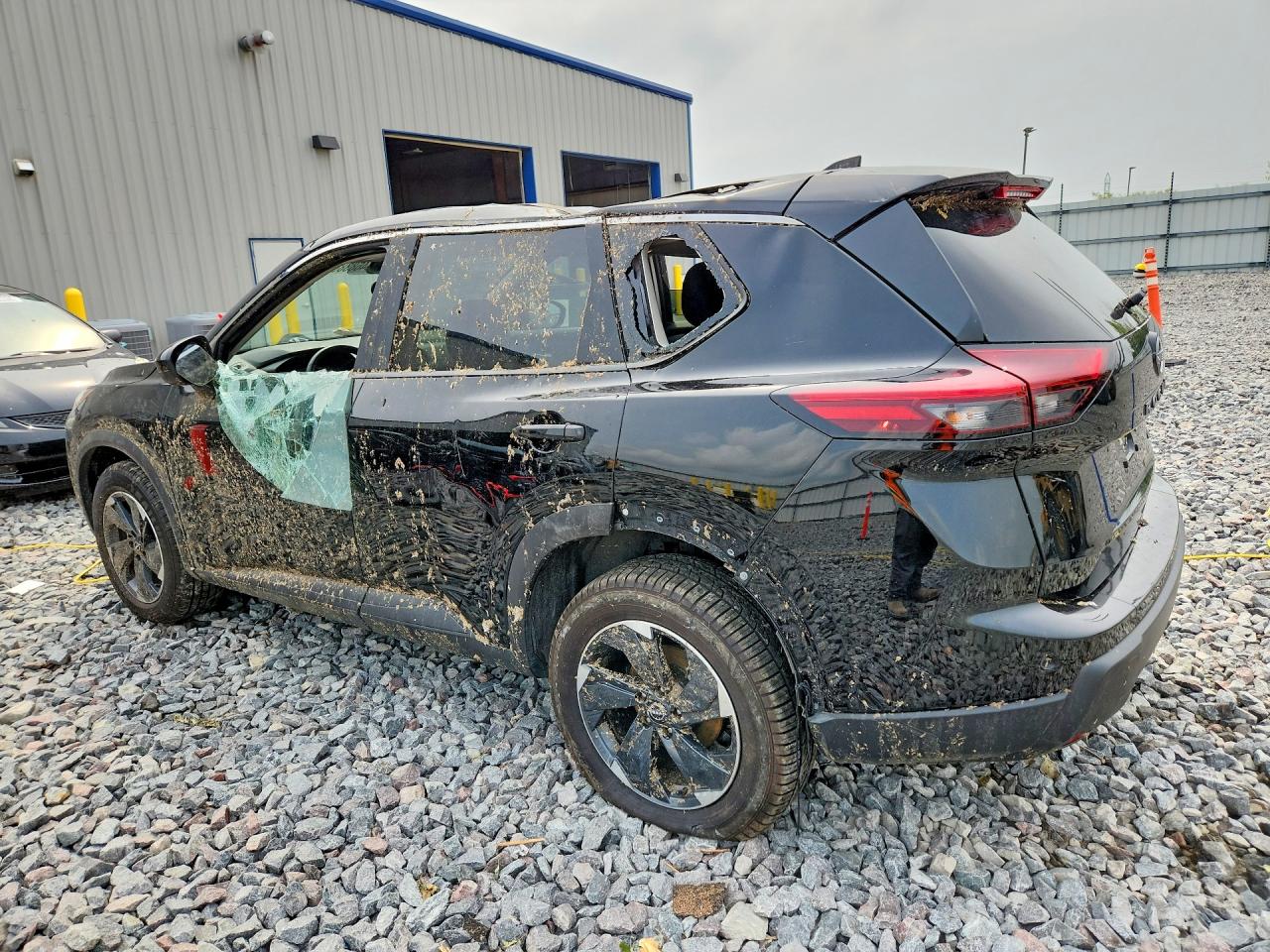 2025 NISSAN ROGUE SV — снимка 2