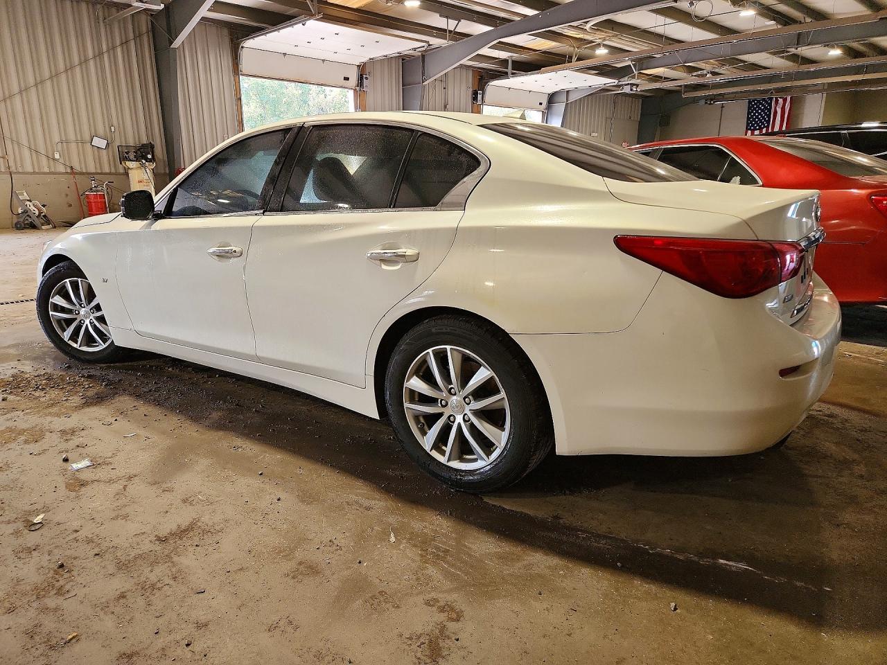 2015 INFINITI Q50 BASE — снимка 2