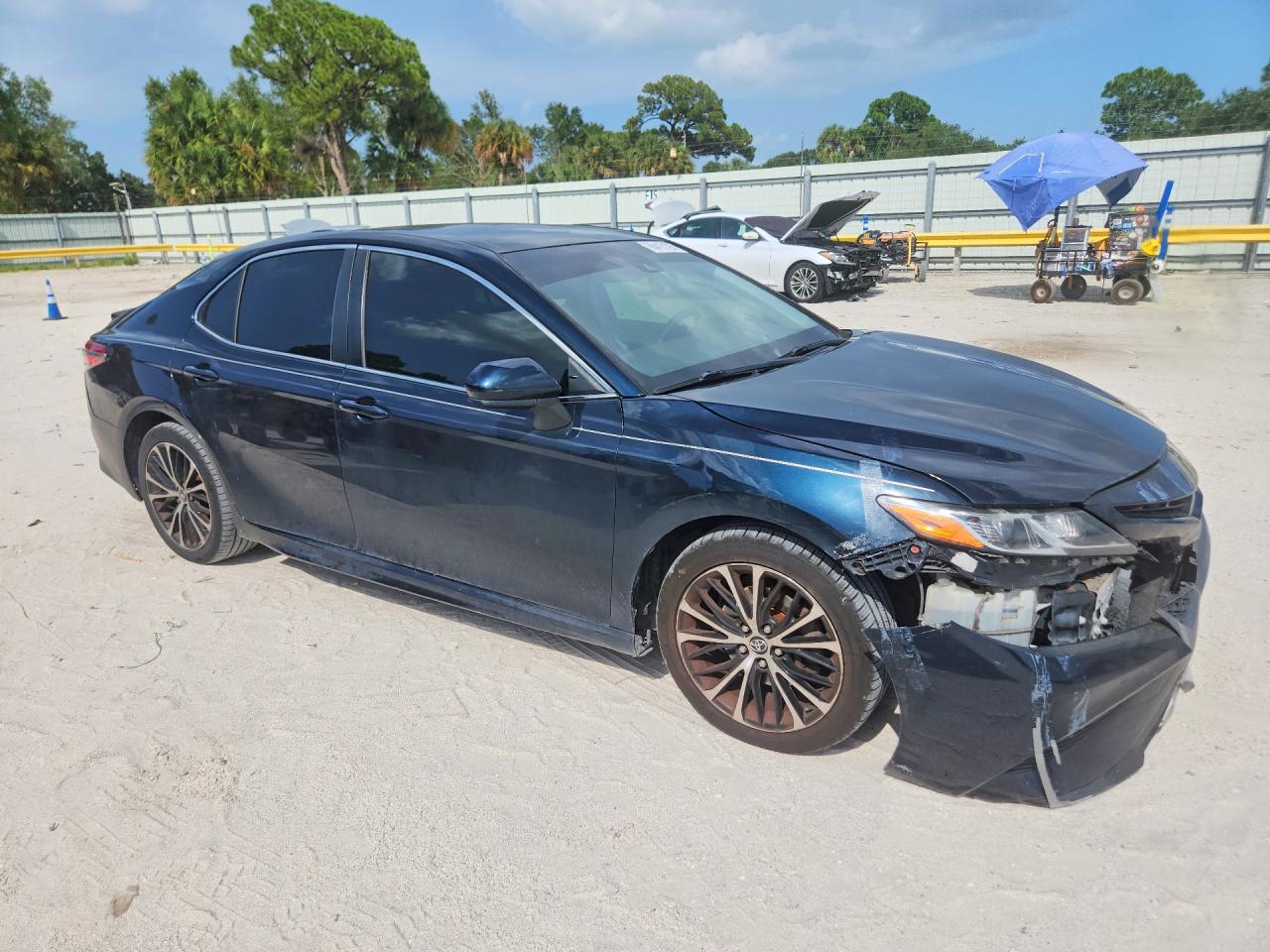 2018 TOYOTA CAMRY SE — снимка 4