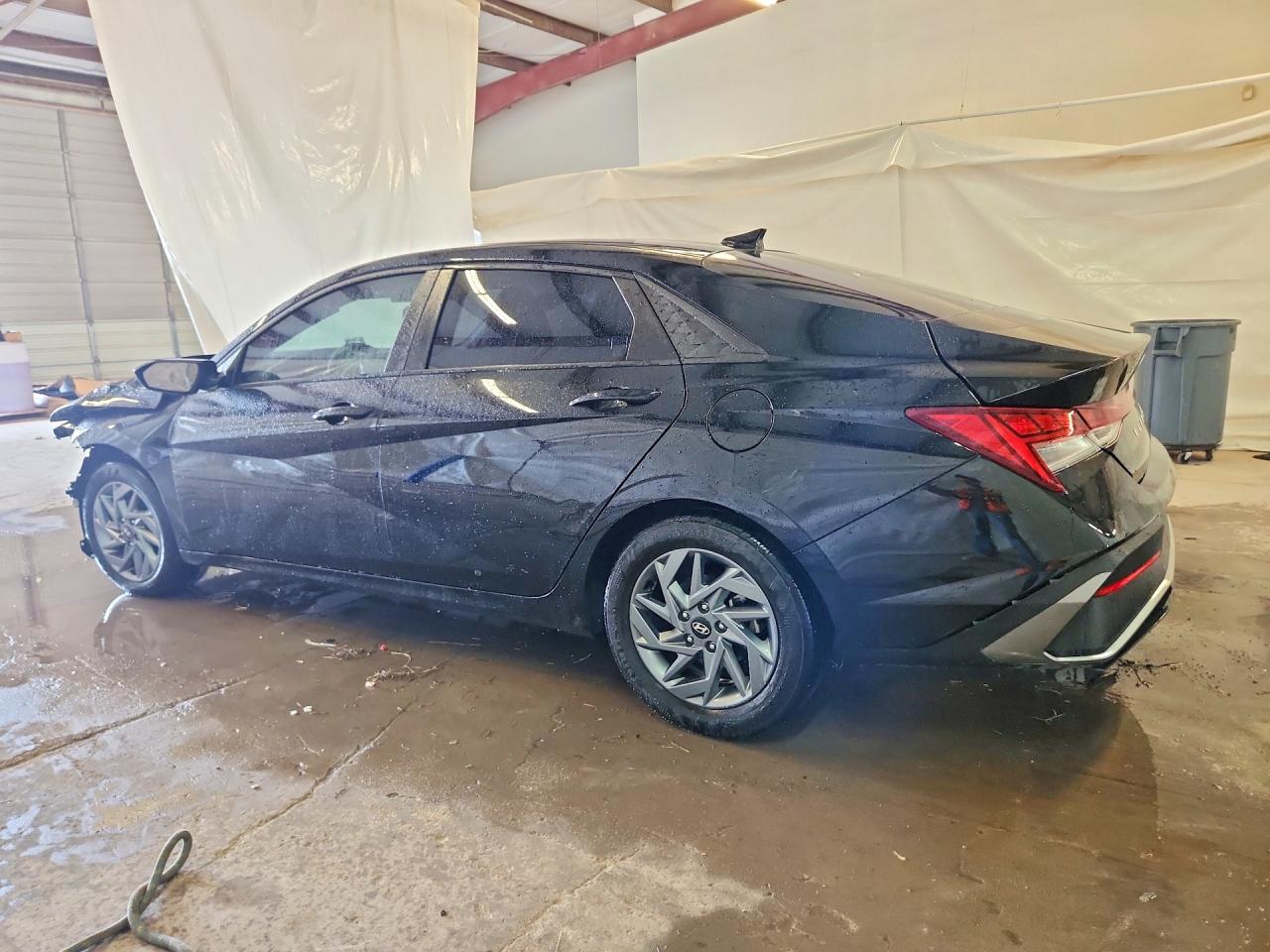 2024 HYUNDAI ELANTRA BLUE — снимка 2