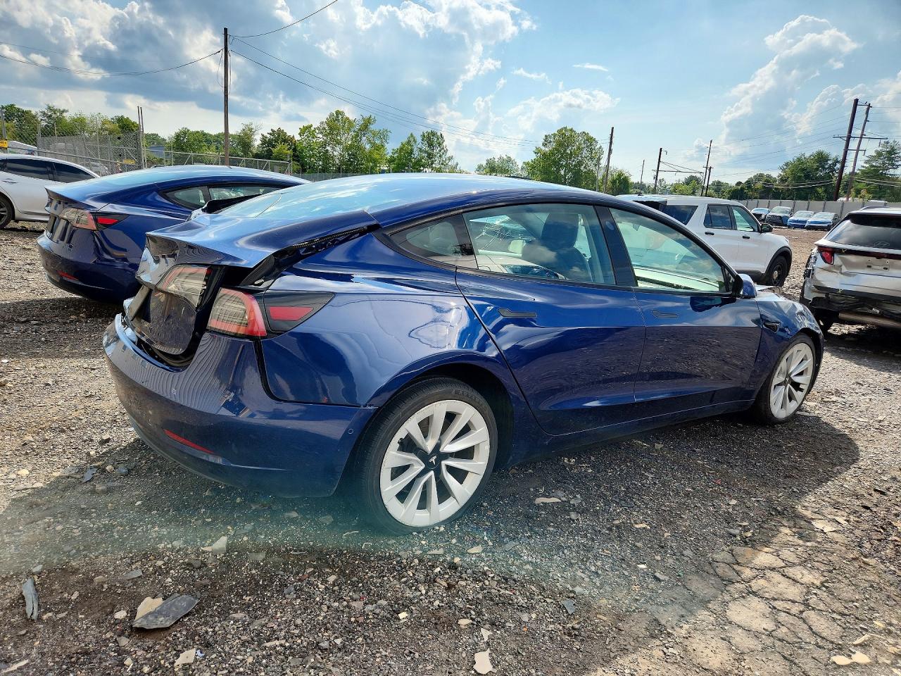2022 TESLA MODEL 3 — снимка 3