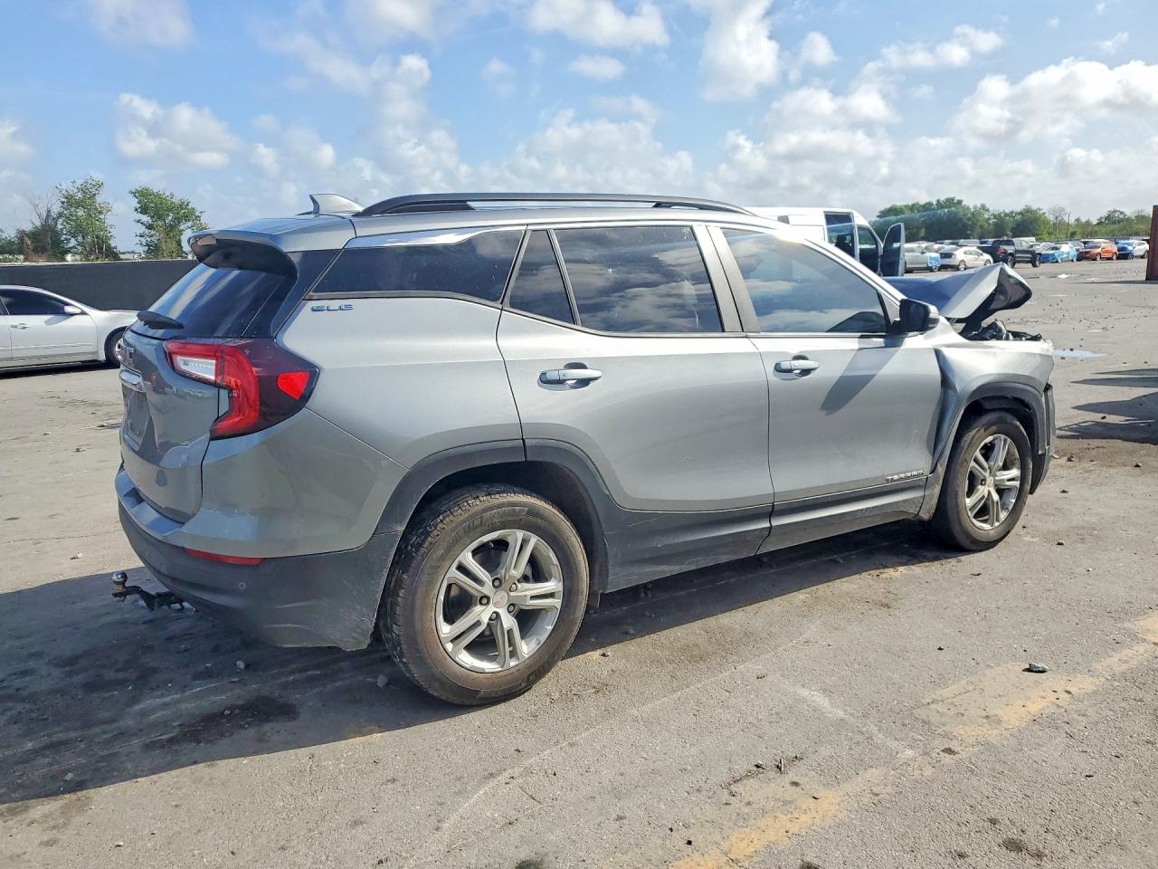2023 GMC TERRAIN SLE — снимка 3