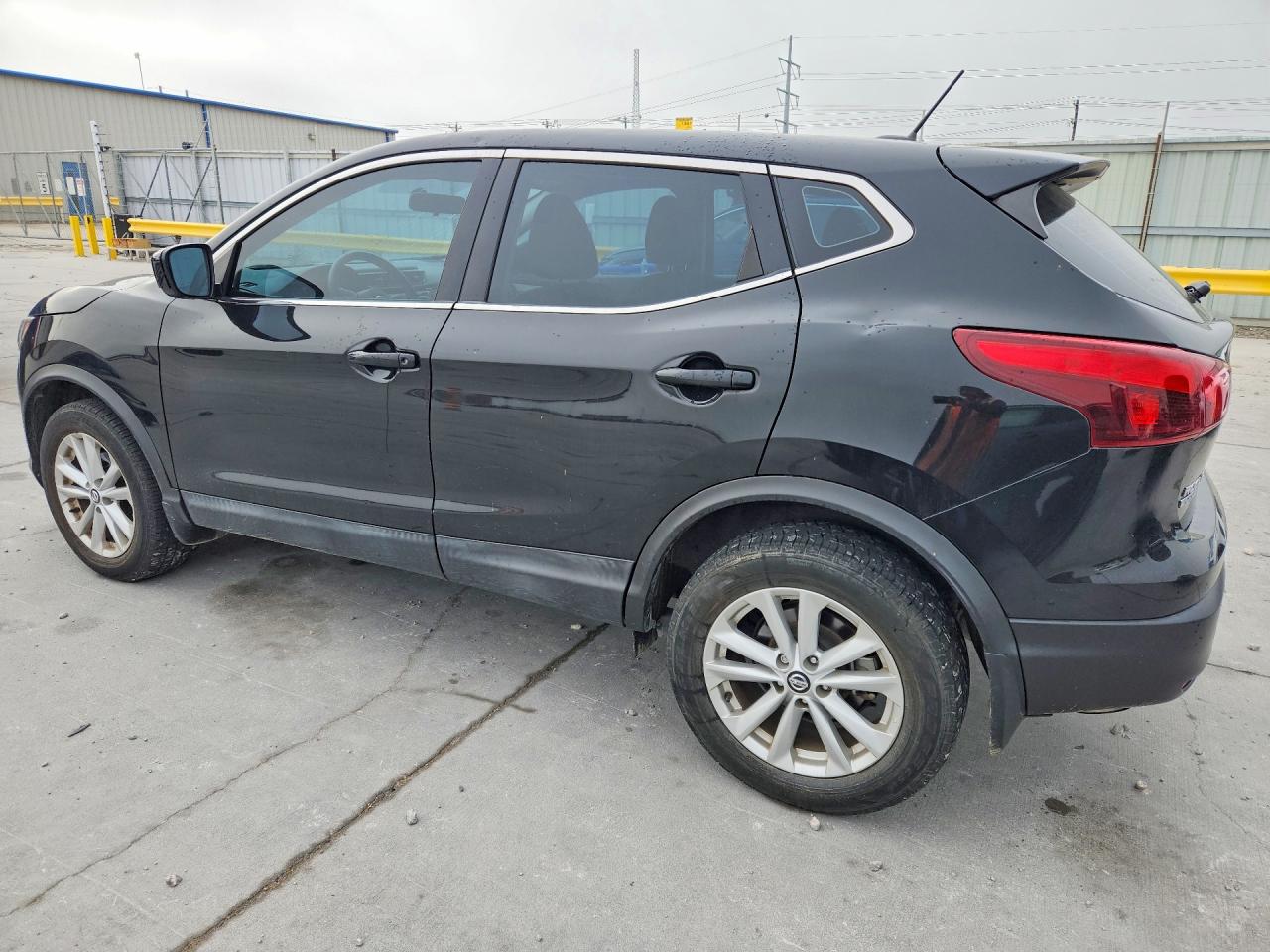 2019 NISSAN ROGUE SPORT S — снимка 2