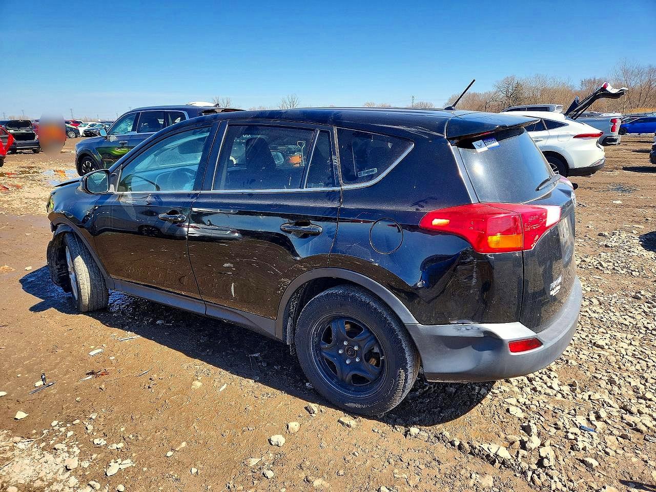 2015 TOYOTA RAV4 LE — снимка 2