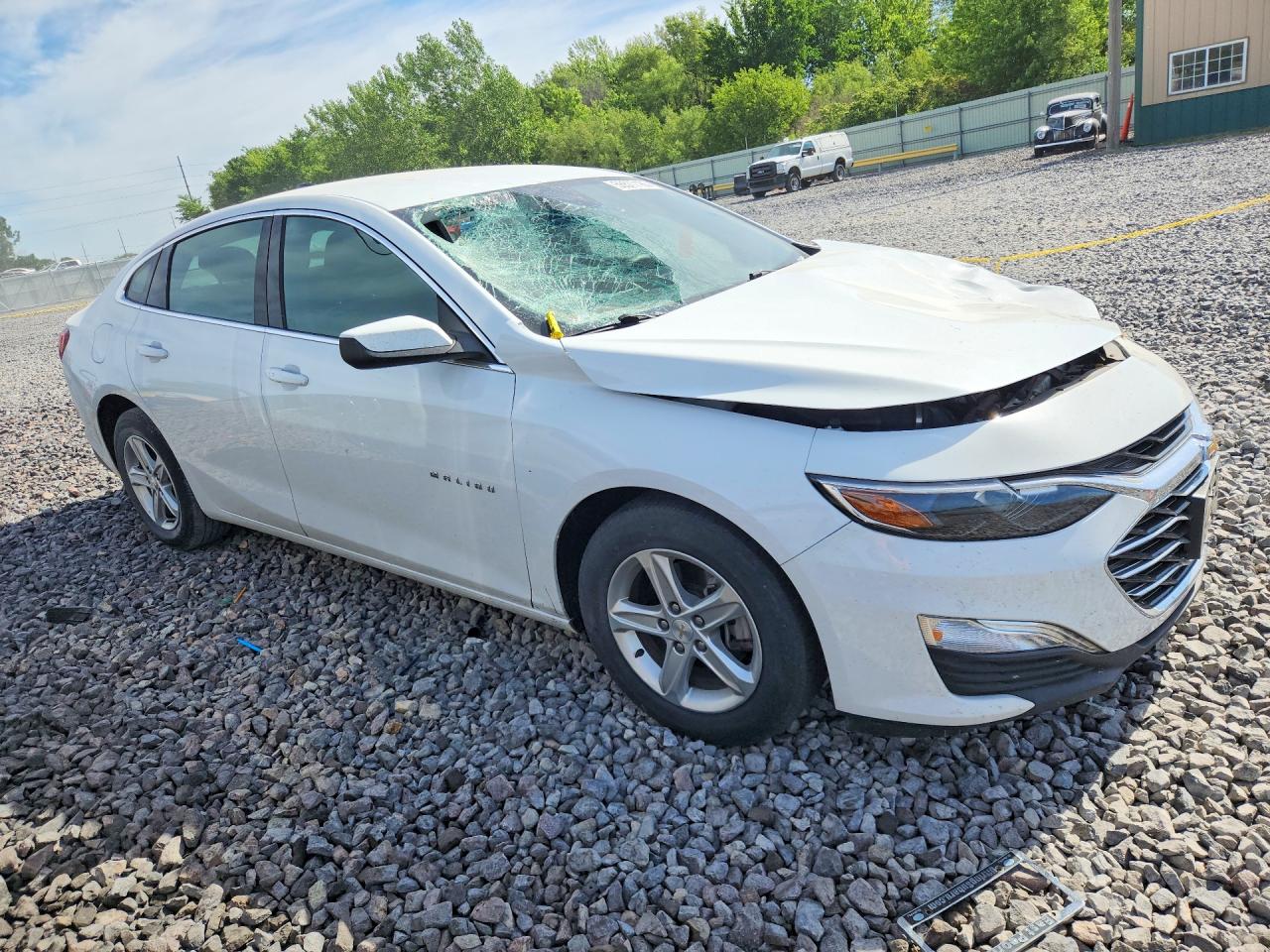 2023 CHEVROLET MALIBU LS — снимка 4
