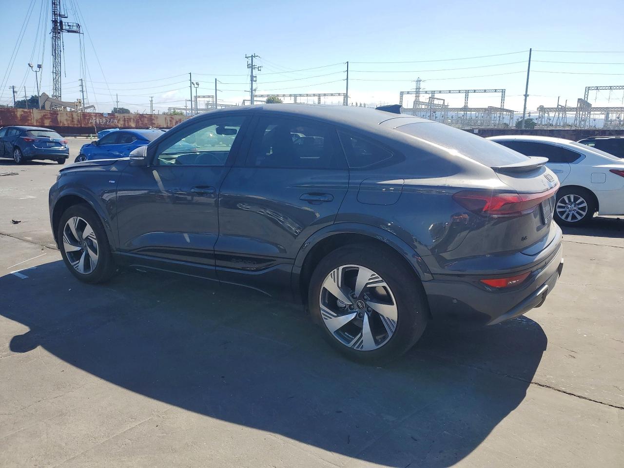 2025 AUDI Q6 E-TRON SPORTBACK PREMIUM PLUS — снимка 2