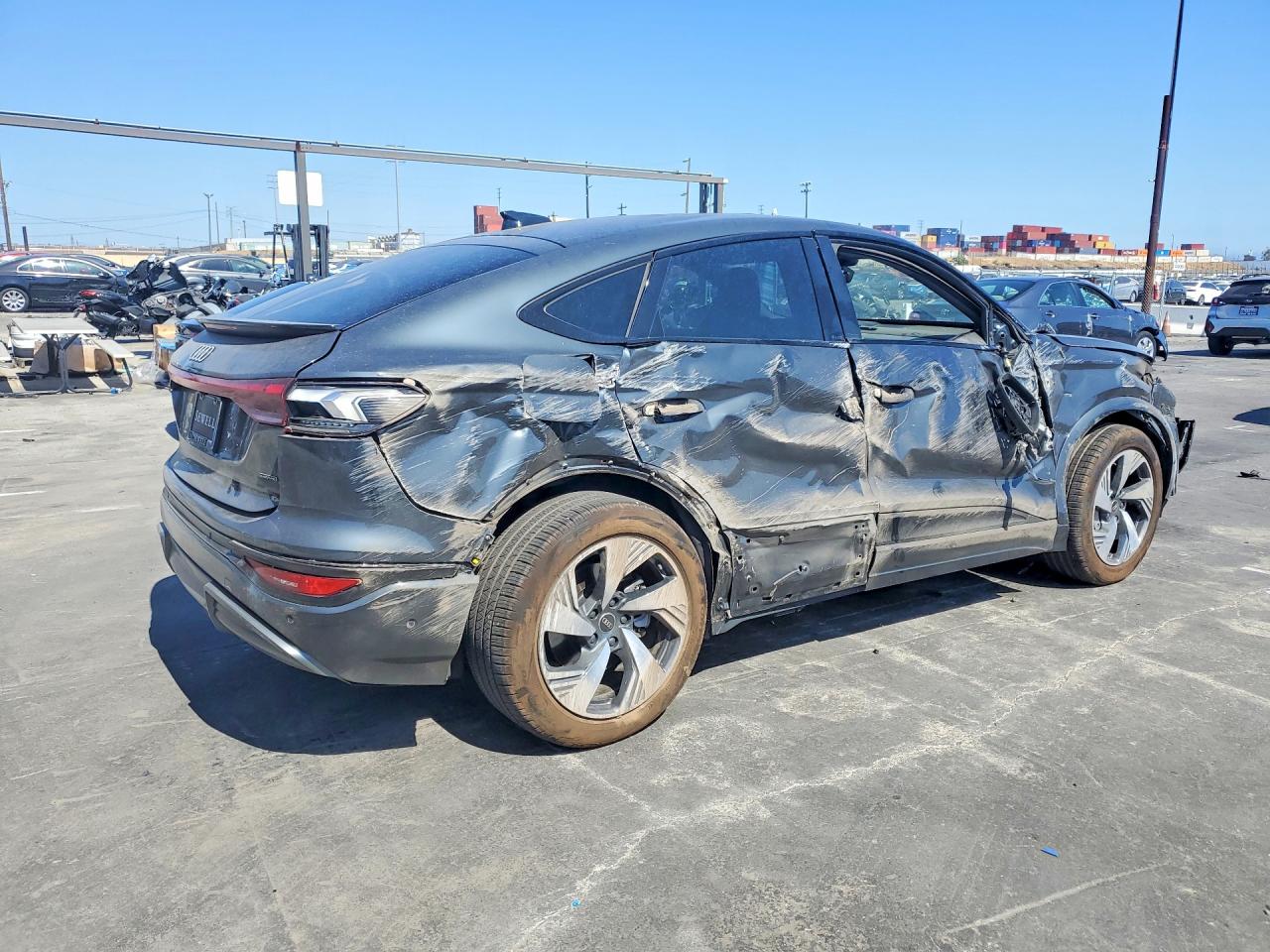 2025 AUDI Q6 E-TRON SPORTBACK PREMIUM PLUS — снимка 3