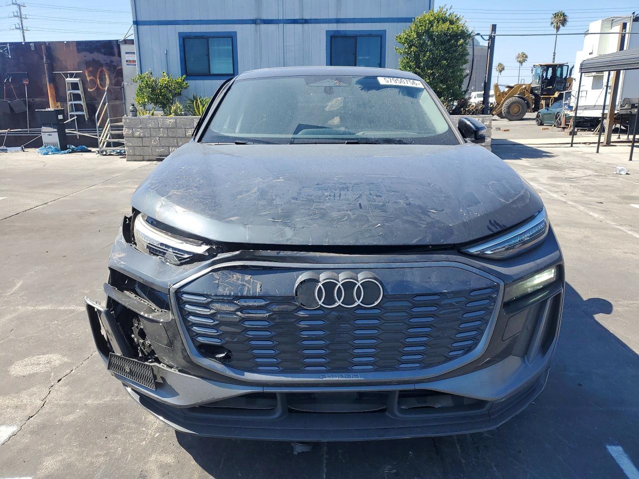 2025 AUDI Q6 E-TRON SPORTBACK PREMIUM PLUS — снимка 5