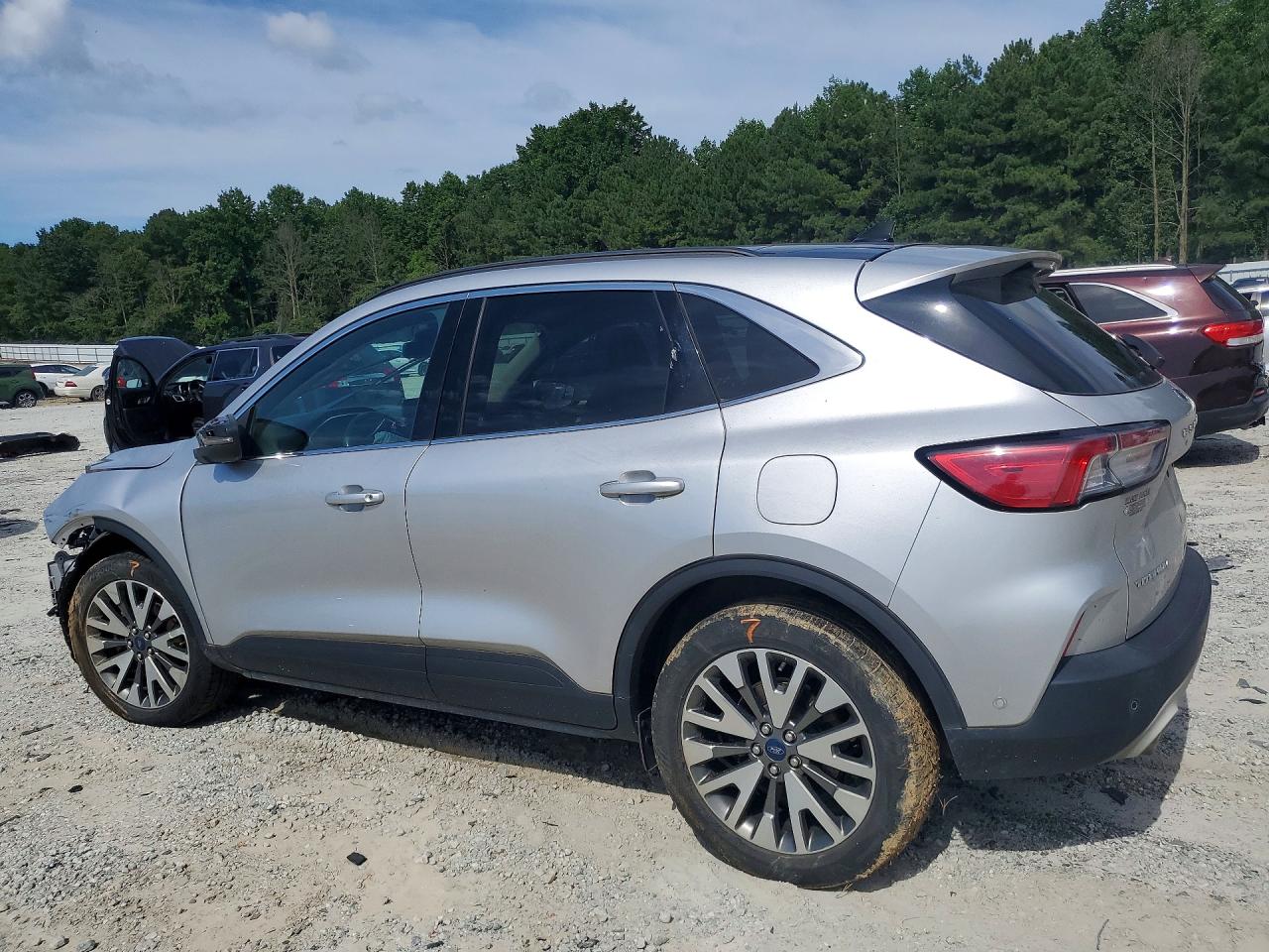 2020 FORD ESCAPE TITANIUM — снимка 2