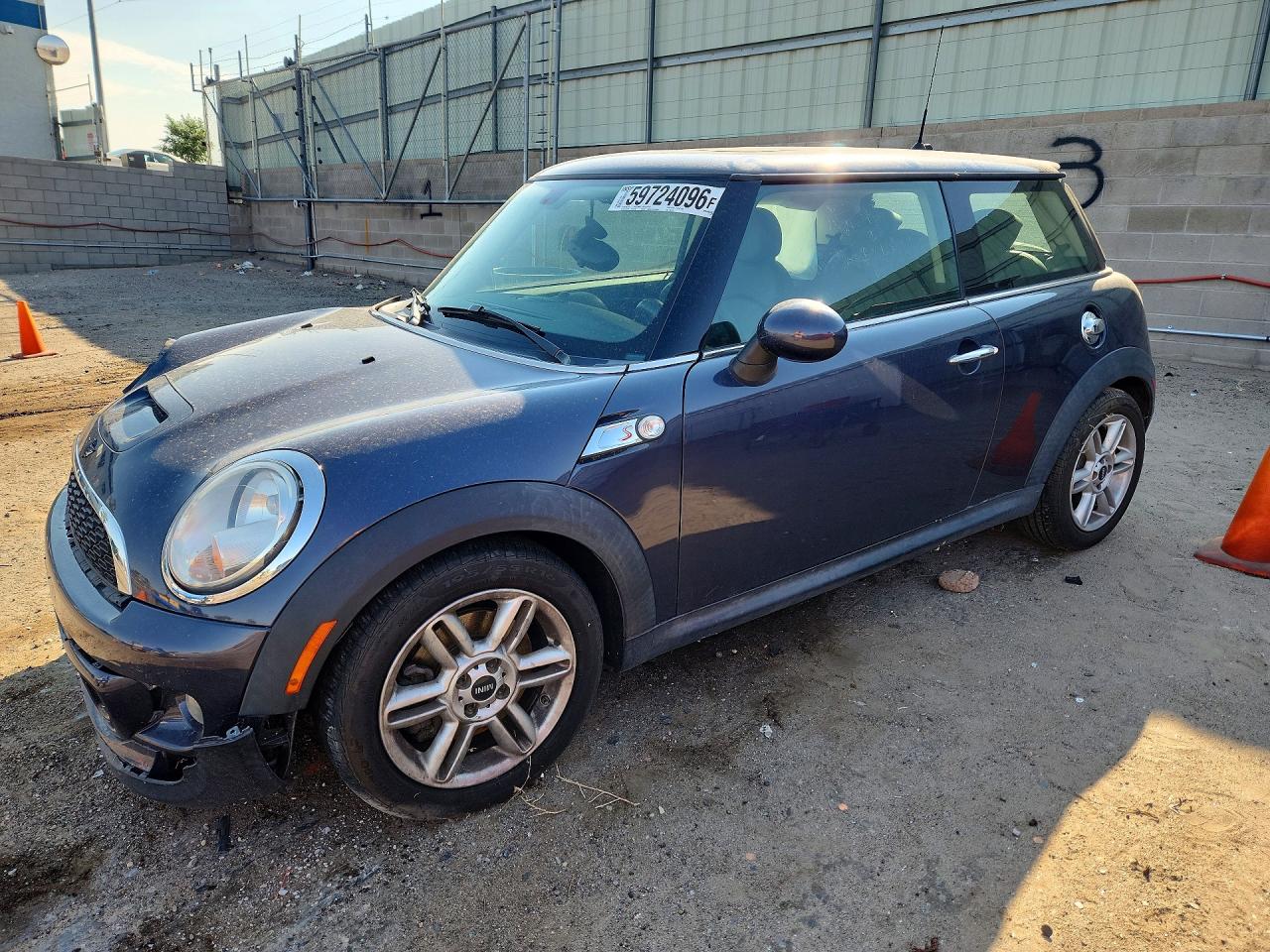 2013 MINI COOPER S