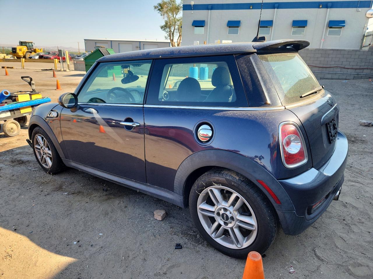 2013 MINI COOPER S — снимка 2
