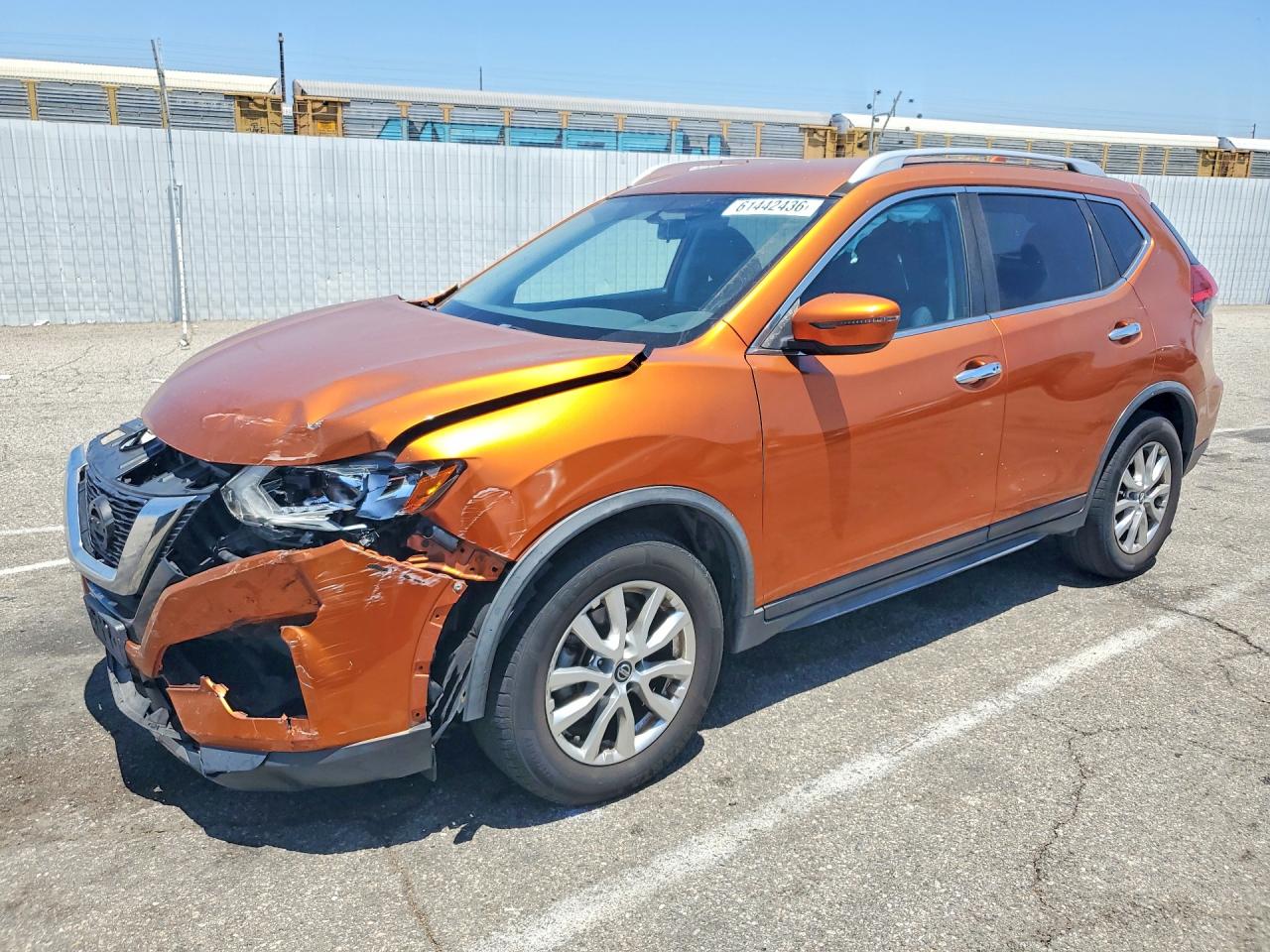 2017 NISSAN ROGUE SV