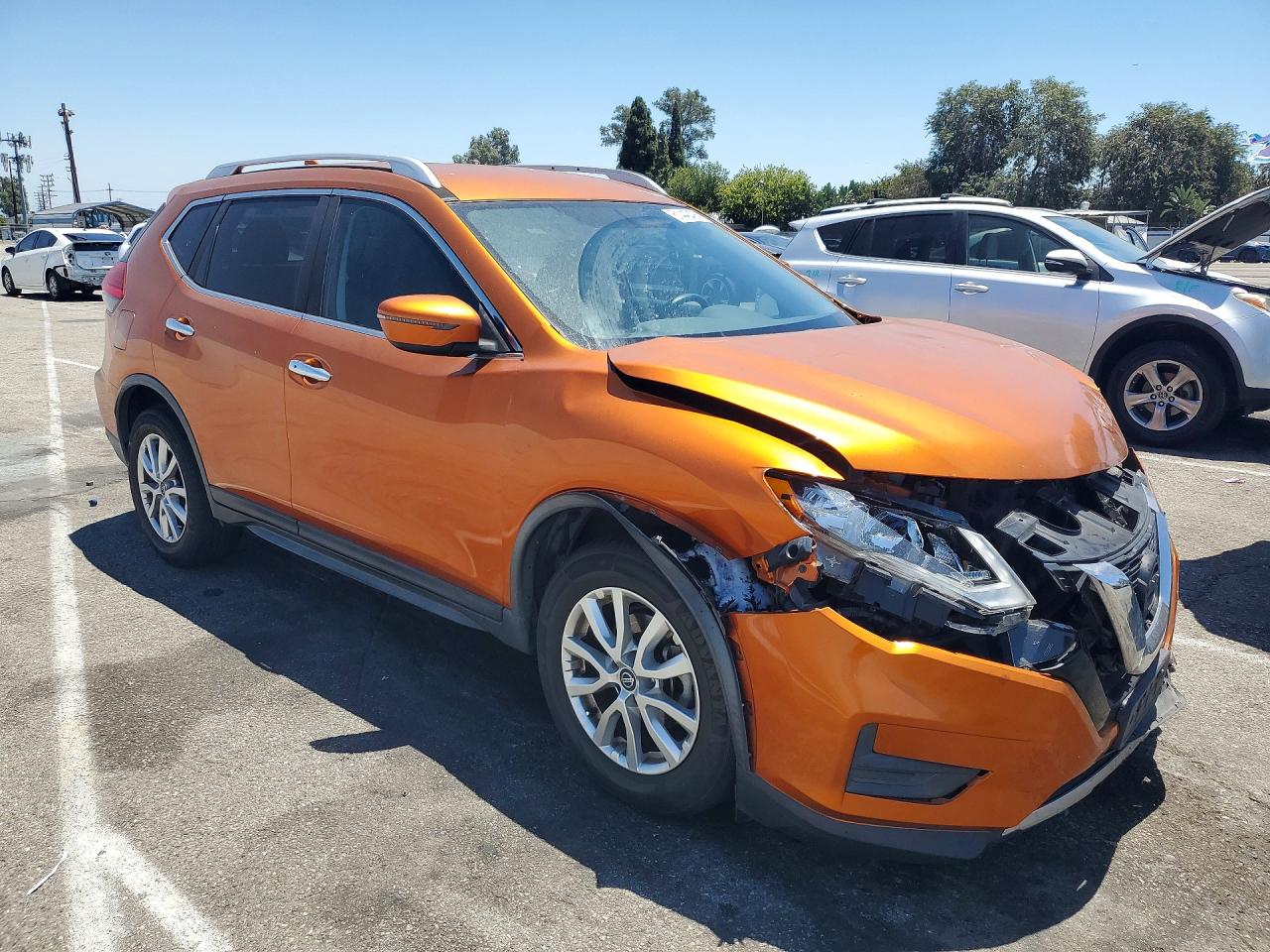 2017 NISSAN ROGUE SV — снимка 4