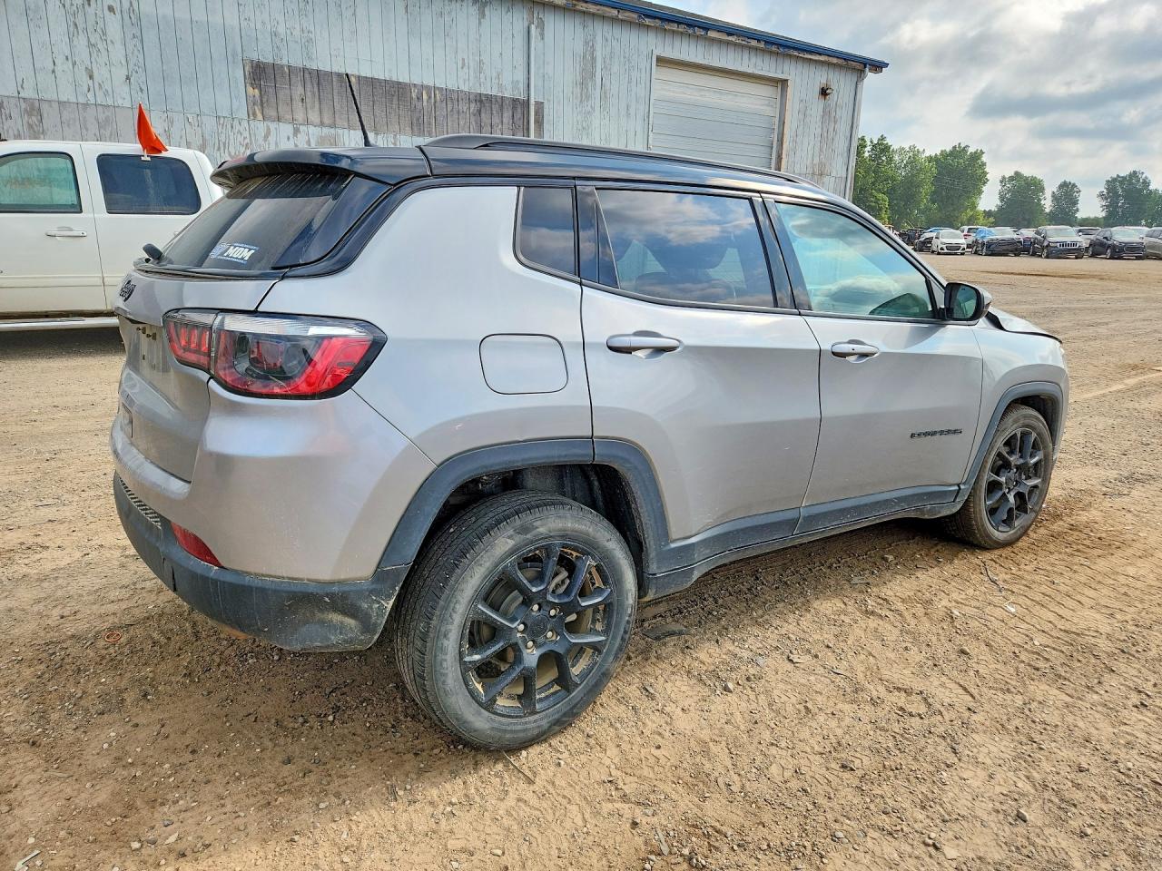 2022 JEEP COMPASS LATITUDE — снимка 3