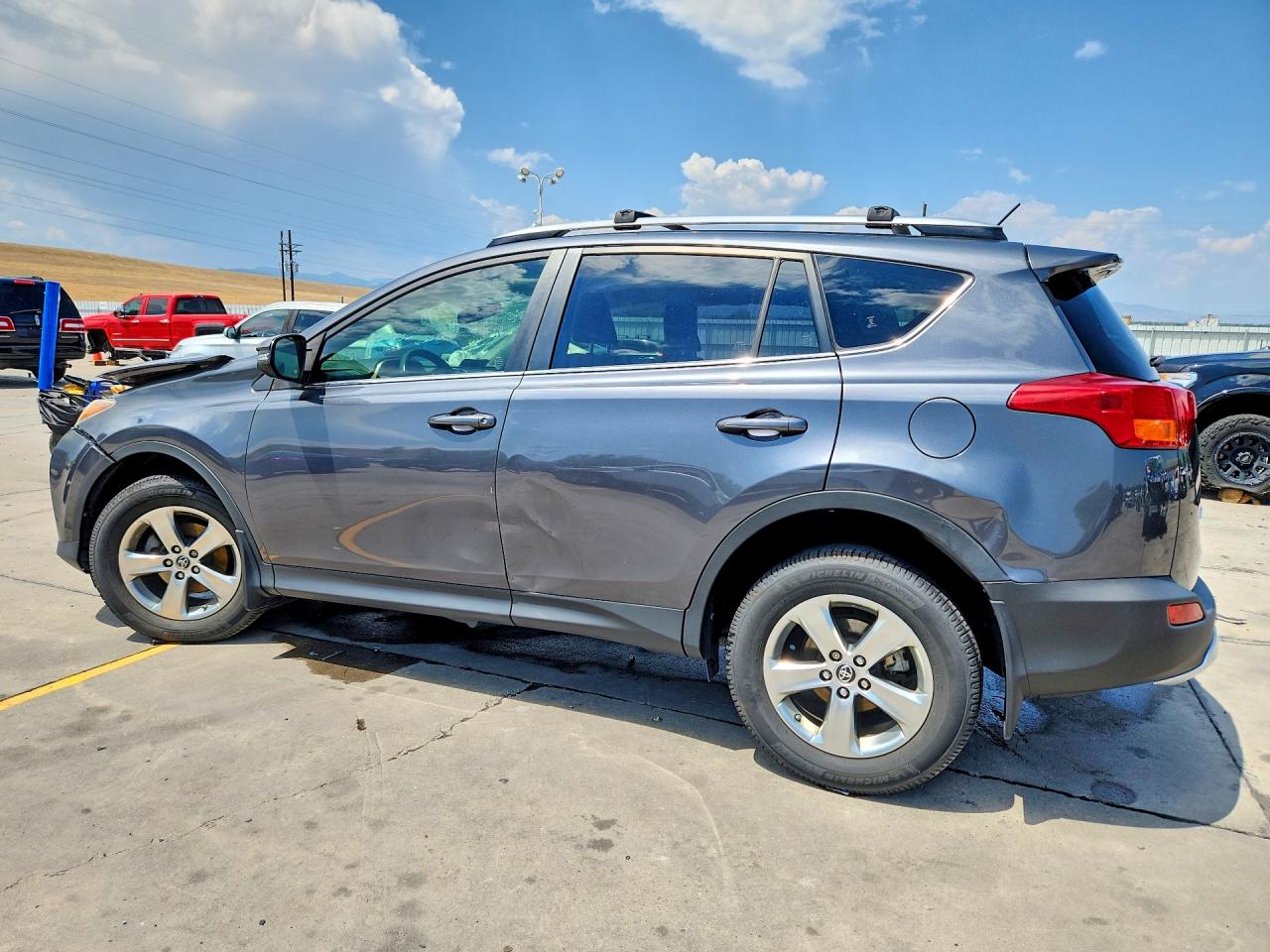 2015 TOYOTA RAV4 XLE — снимка 2