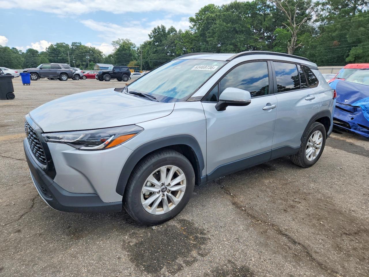 2023 TOYOTA COROLLA CROSS LE