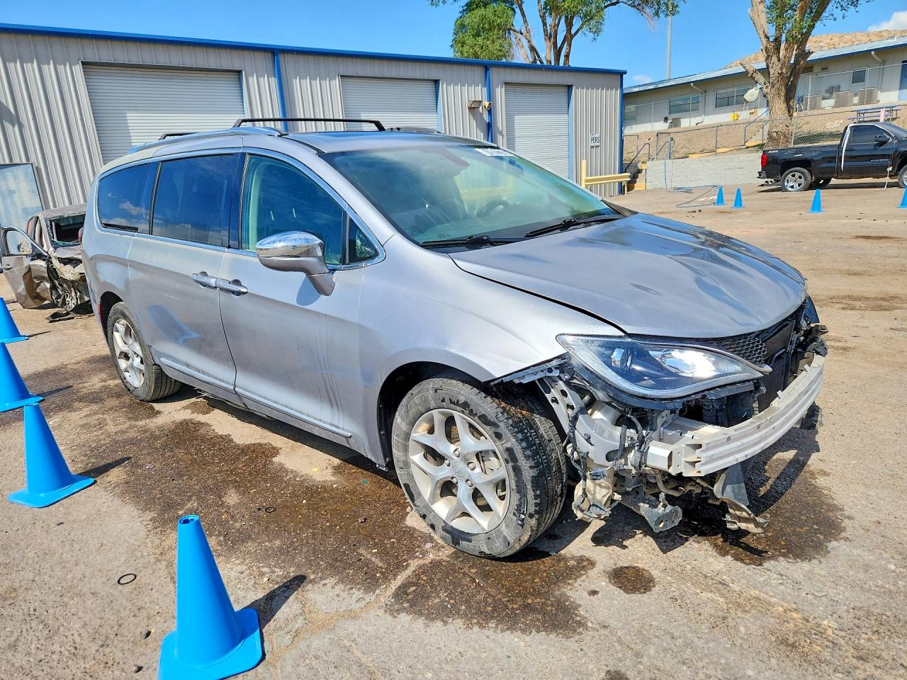 2018 CHRYSLER PACIFICA LIMITED — снимка 4