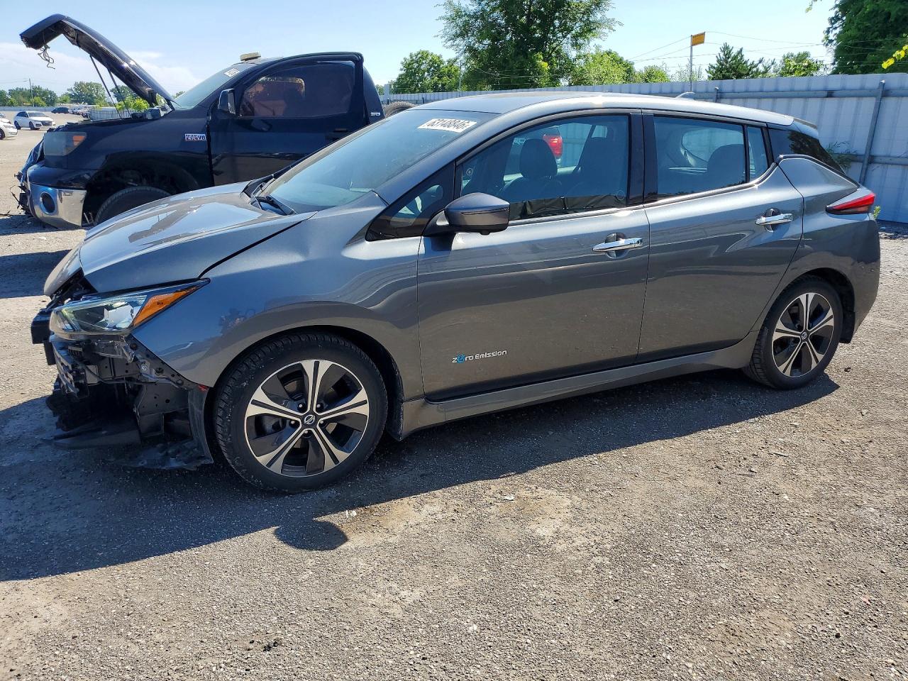 2019 NISSAN LEAF S