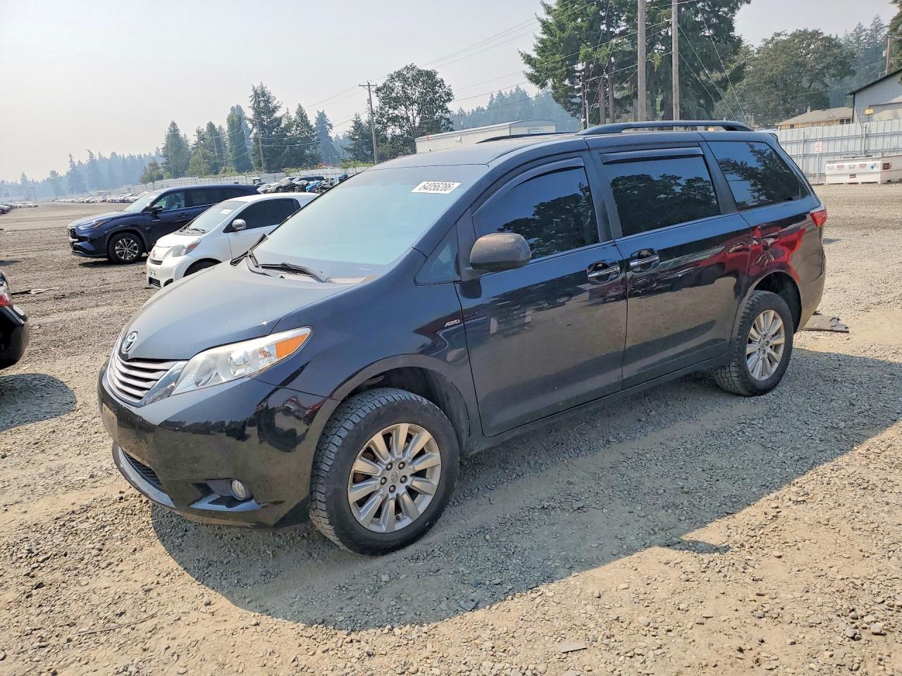 2017 TOYOTA SIENNA XLE PREMIUM 7-PASSENGER
