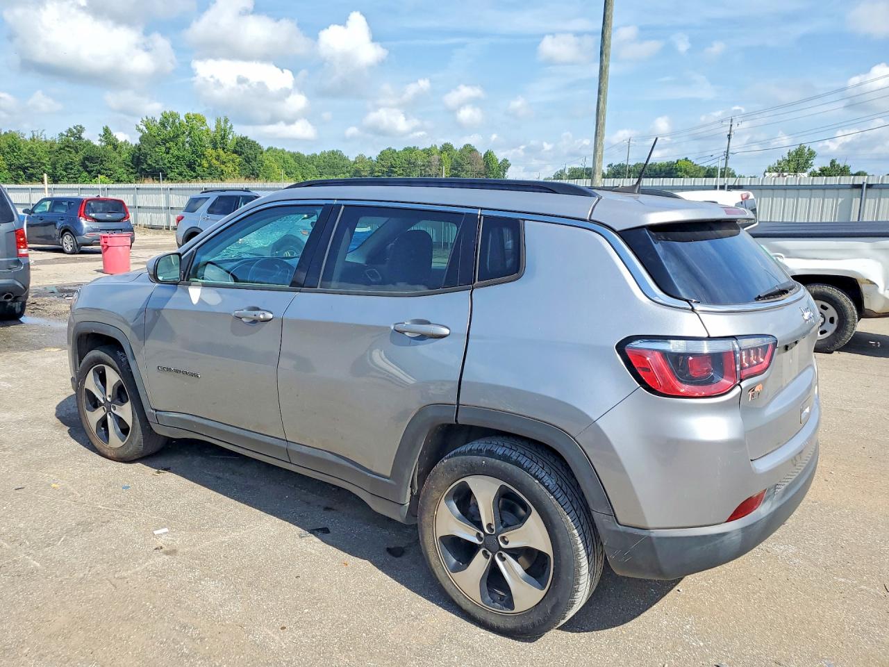 2017 JEEP COMPASS LATITUDE — снимка 2