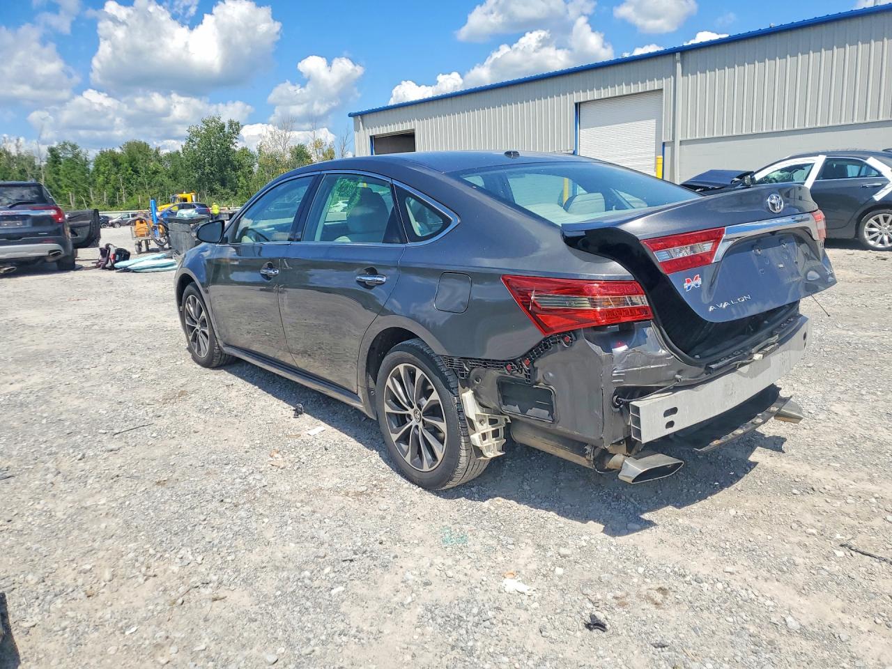 2018 TOYOTA AVALON XLE — снимка 2