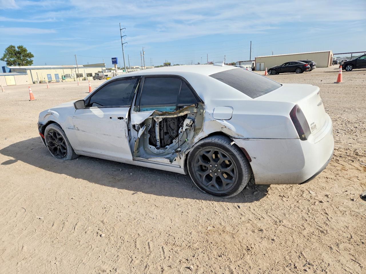 2019 CHRYSLER 300 S — снимка 2