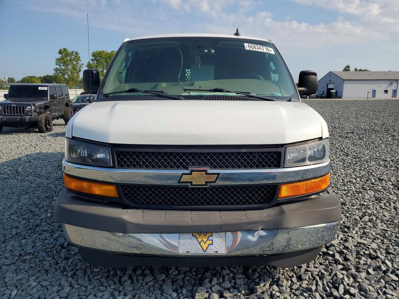 2019 CHEVROLET EXPRESS G2500 — снимка 5