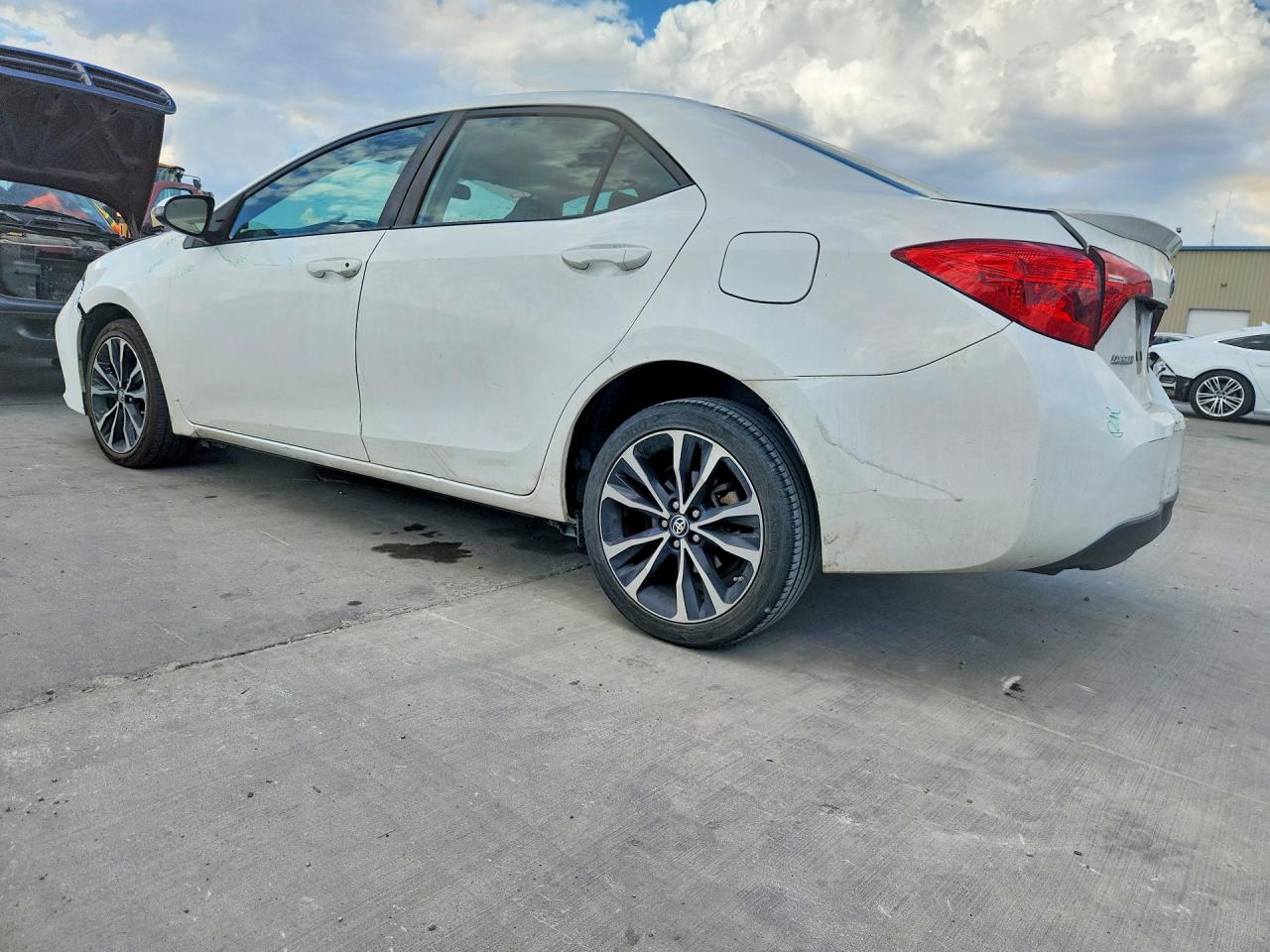 2017 TOYOTA COROLLA SE — снимка 2