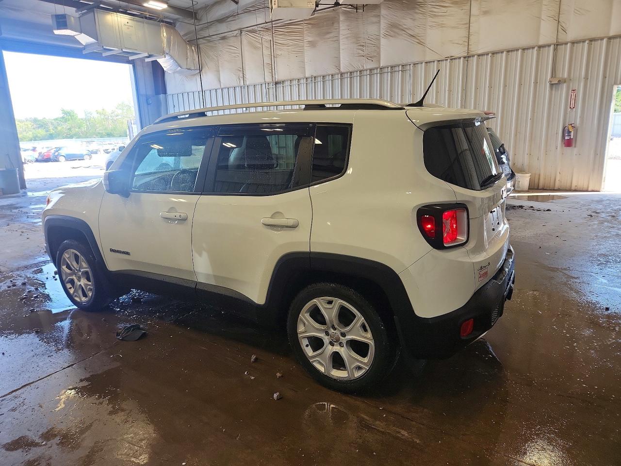 2016 JEEP RENEGADE LIMITED — снимка 2
