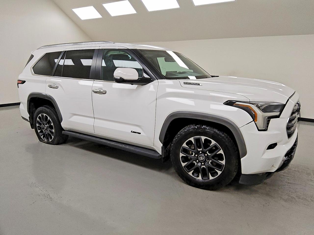 2025 TOYOTA SEQUOIA LIMITED — снимка 4
