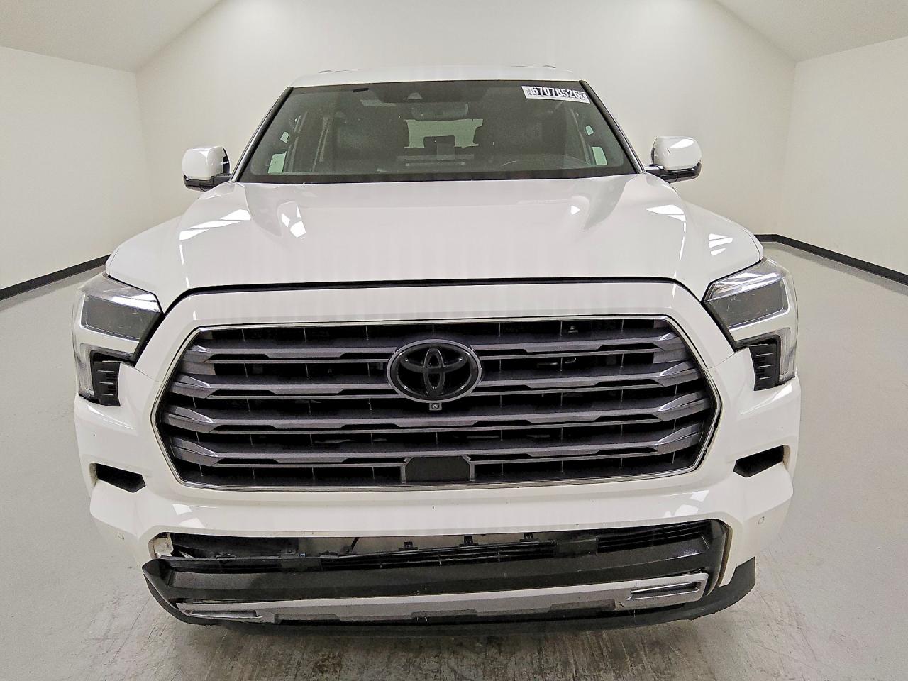 2025 TOYOTA SEQUOIA LIMITED — снимка 5