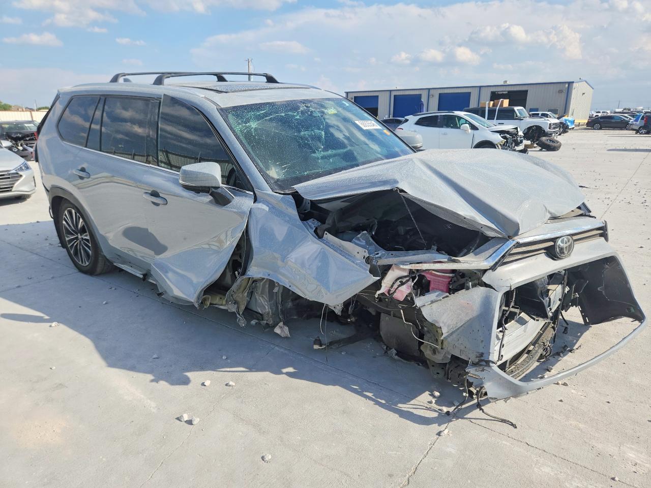 2026 TOYOTA GRAND HIGHLANDER HYBRID MAX PLATINUM — снимка 4