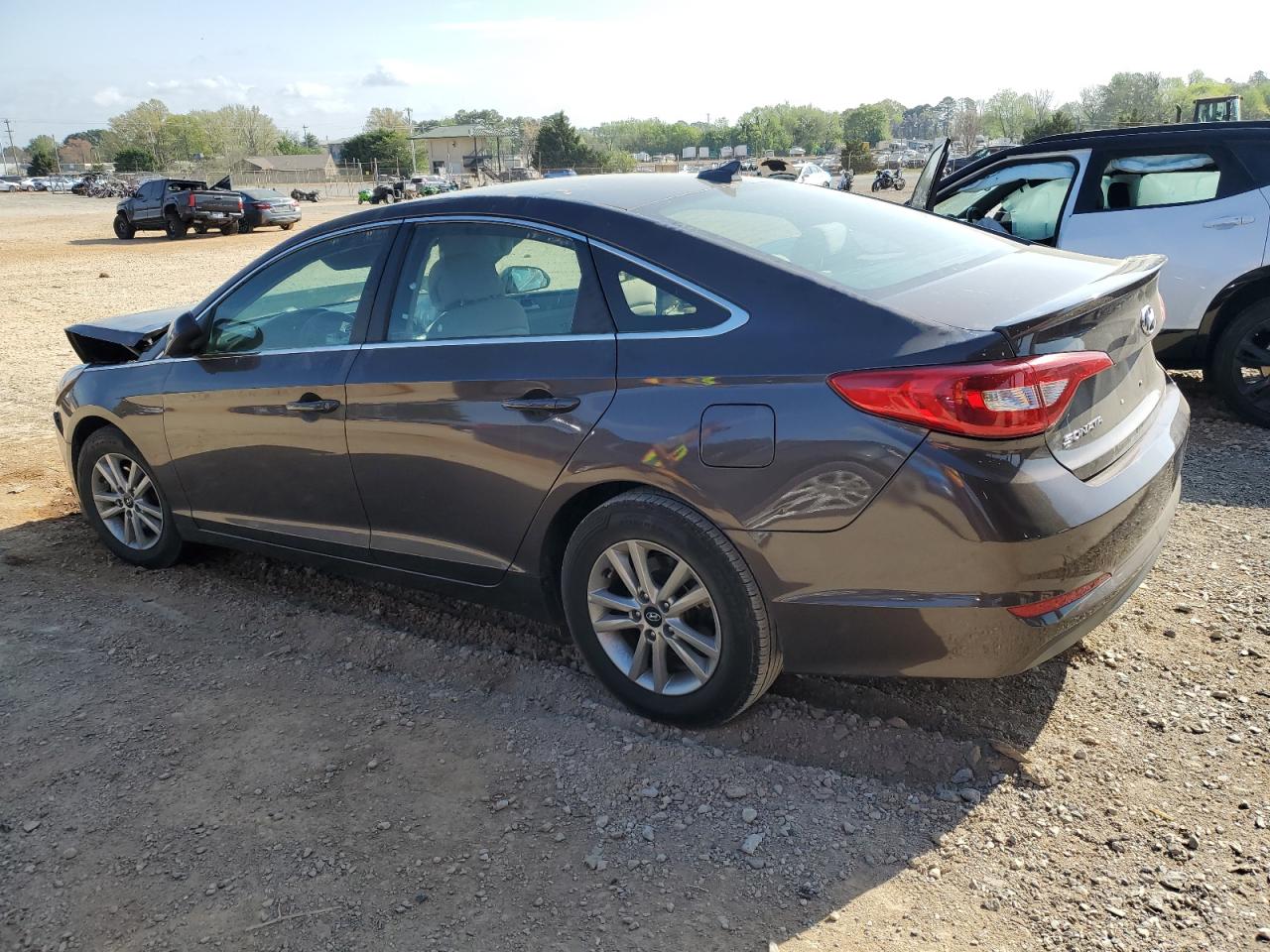 2017 HYUNDAI SONATA SE — снимка 2