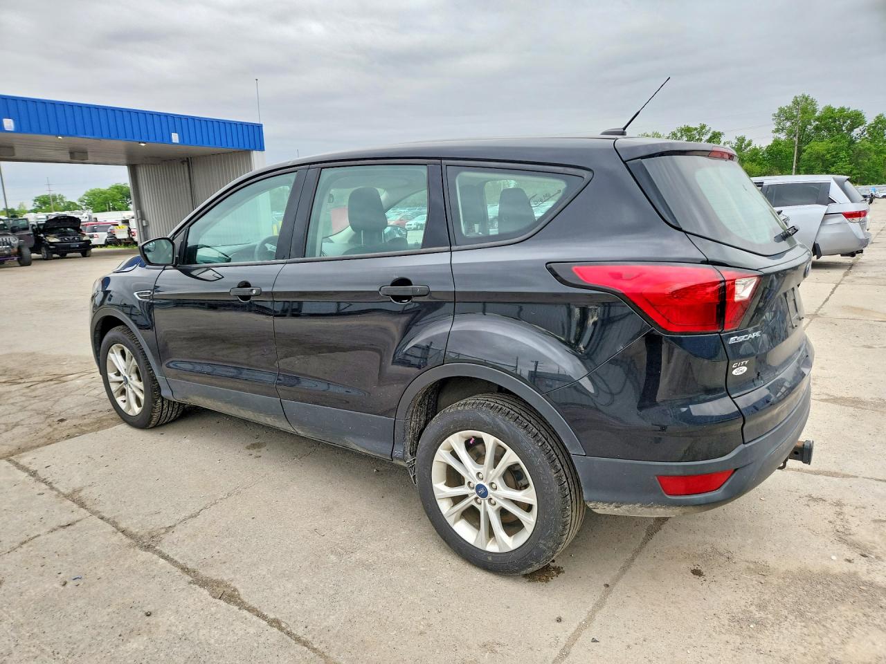 2019 FORD ESCAPE S — снимка 2