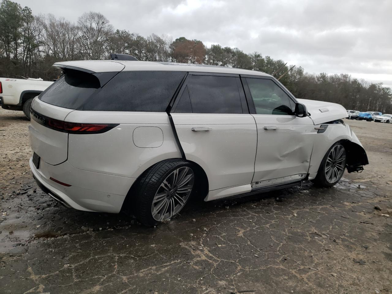 2024 LAND ROVER RANGE ROVER SPORT DYNAMIC SE — снимка 3
