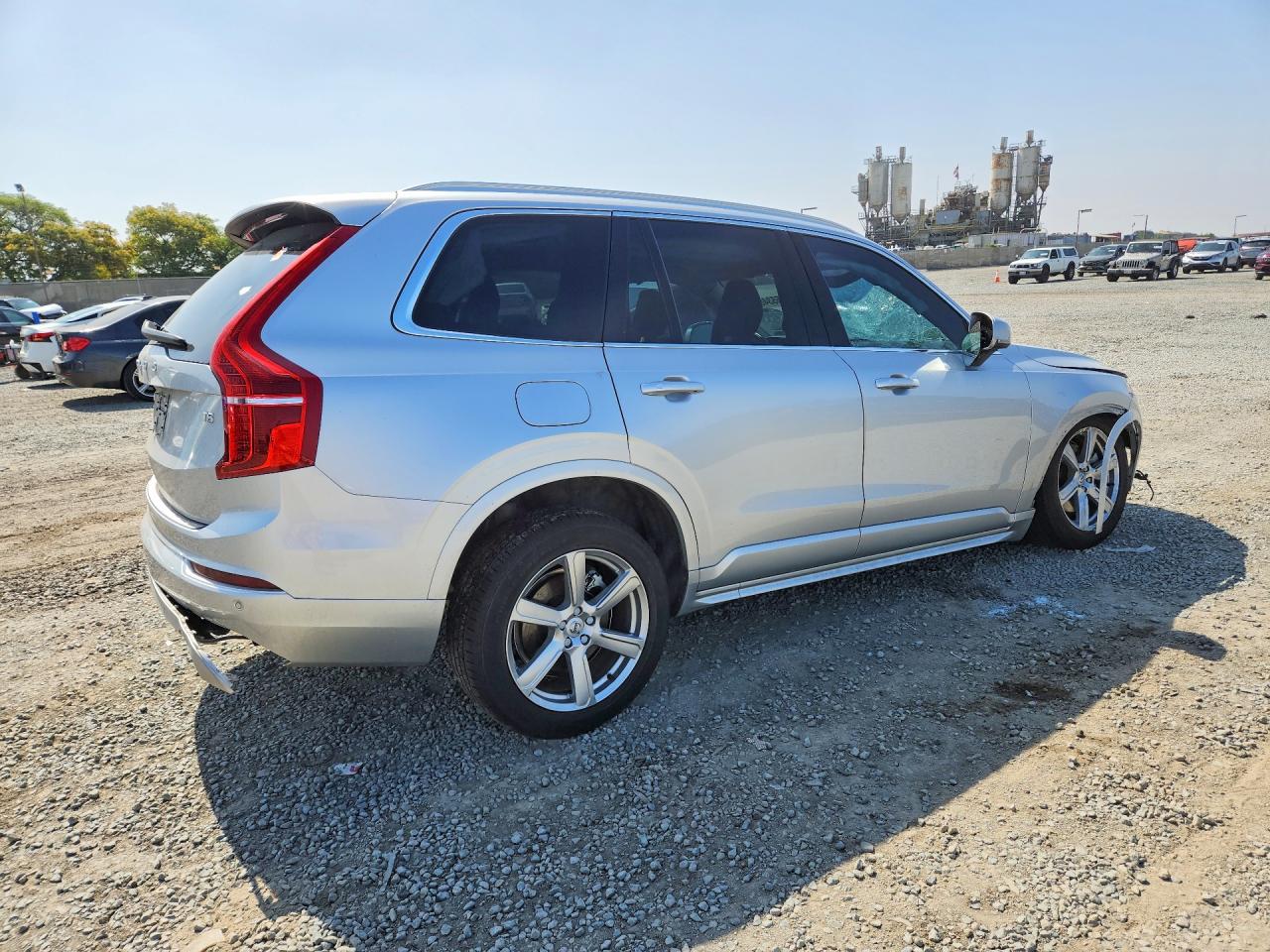 2021 VOLVO XC90 T5 MOMENTUM — снимка 3