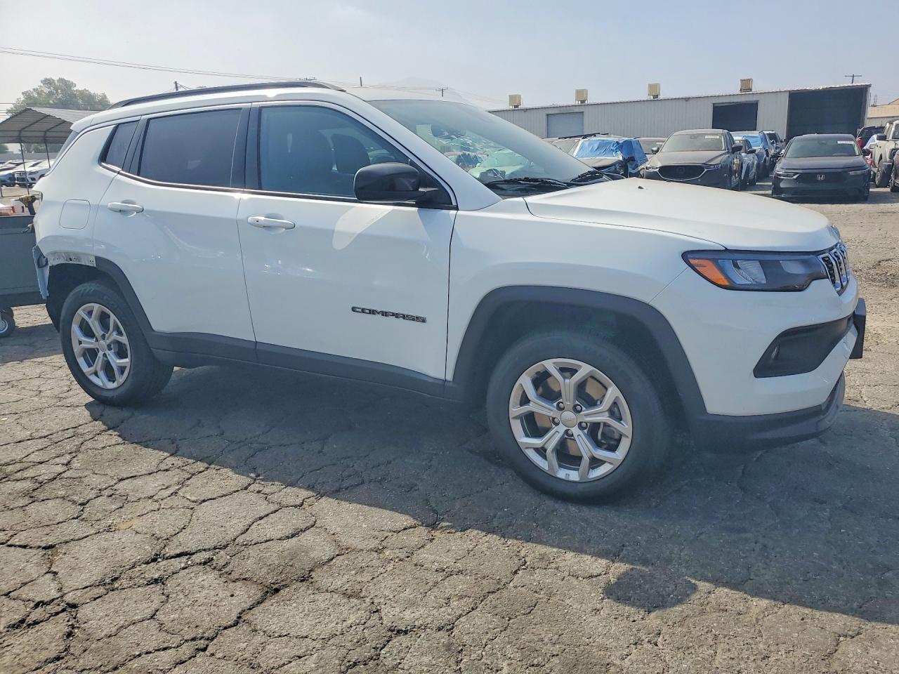 2024 JEEP COMPASS LATITUDE — снимка 4