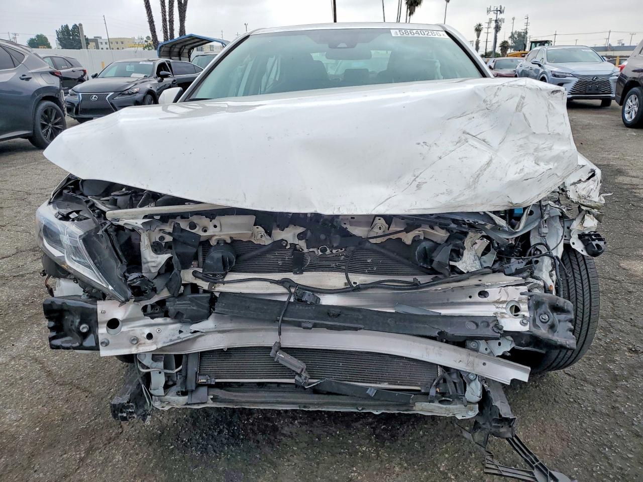 2020 TOYOTA CAMRY LE — снимка 5