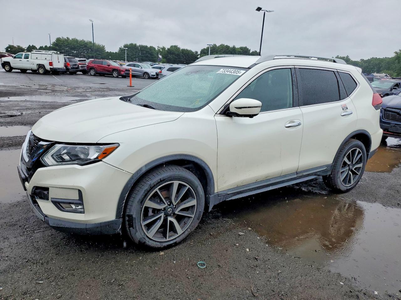 2019 NISSAN ROGUE SL