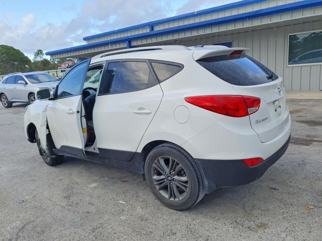 2015 HYUNDAI TUCSON SE — снимка 2