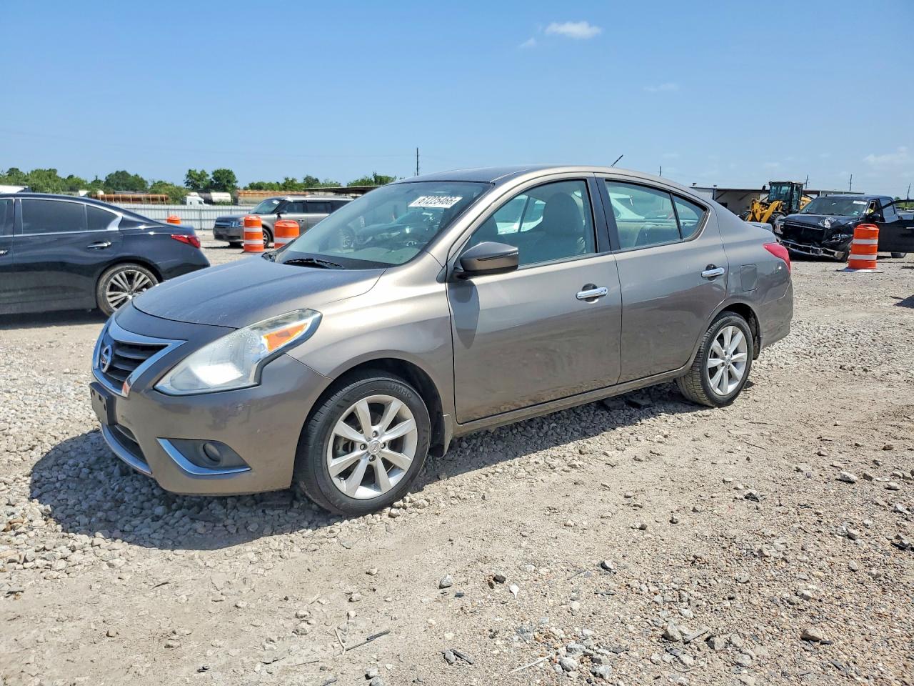 2016 NISSAN VERSA 1.6 SL