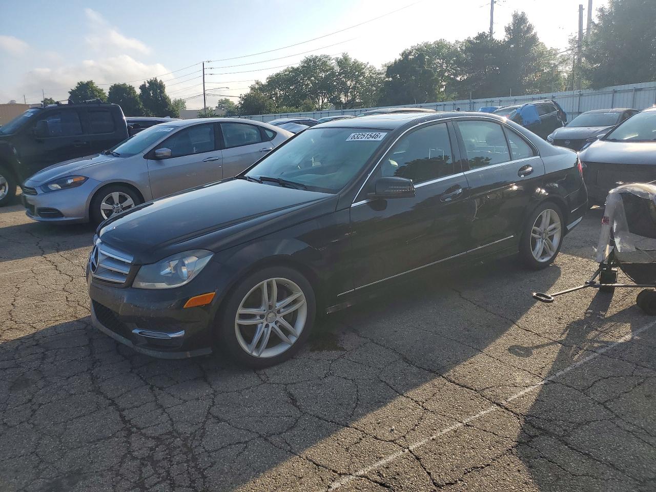 2013 MERCEDES-BENZ C 300 4MATIC