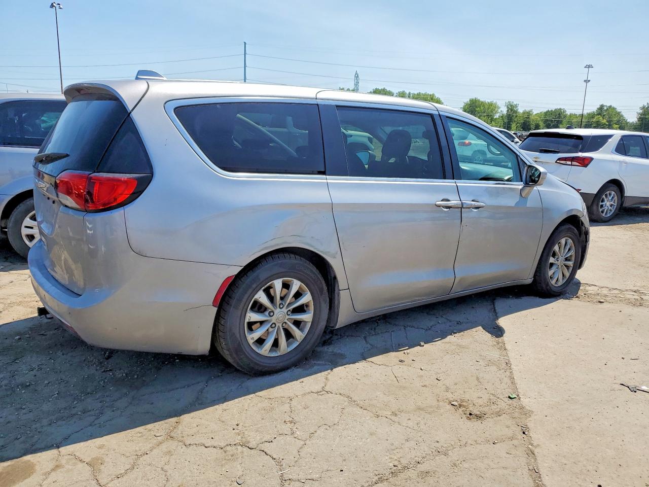 2019 CHRYSLER PACIFICA TOURING PLUS — снимка 3