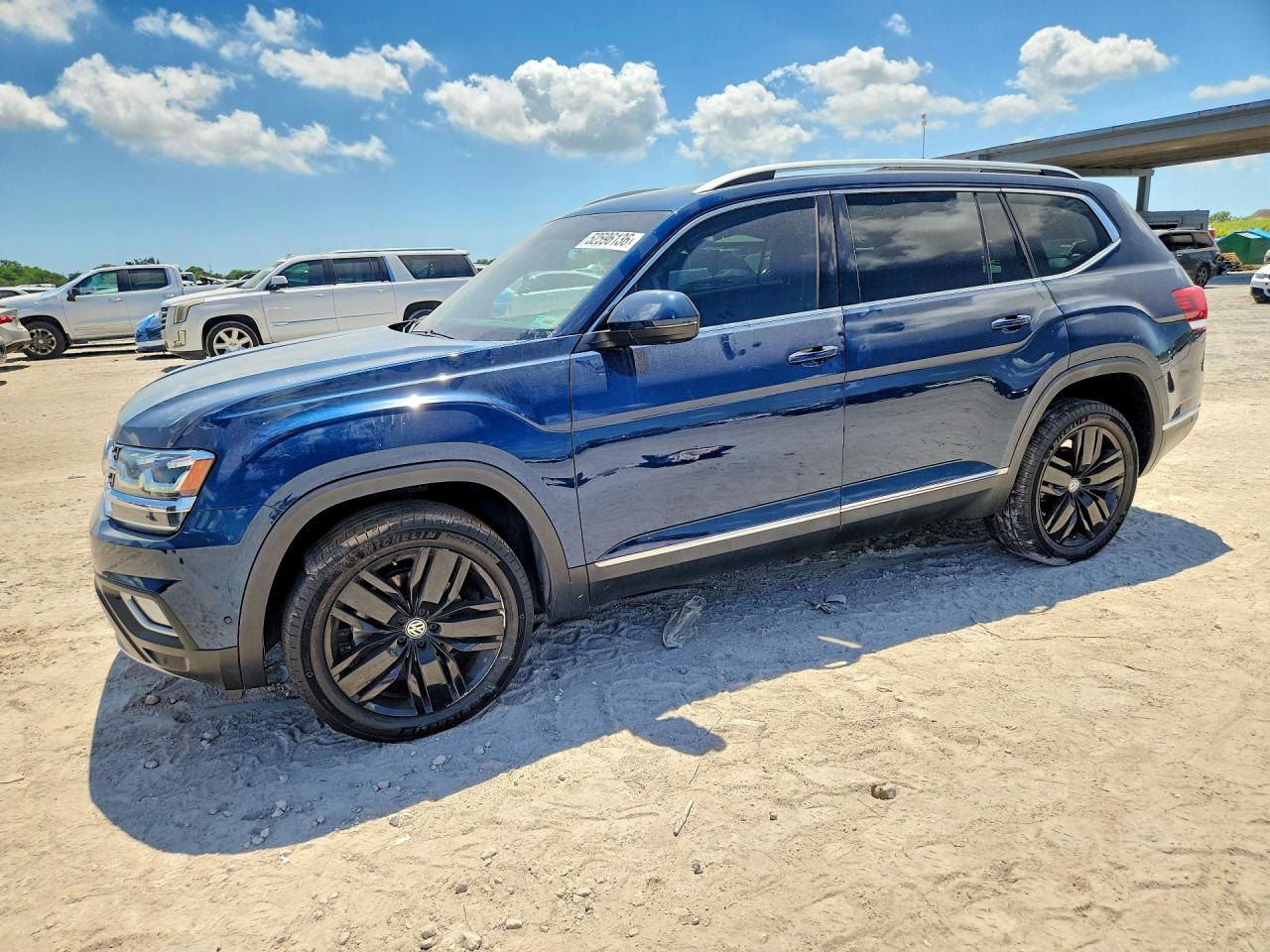 2018 VOLKSWAGEN ATLAS SEL PREMIUM